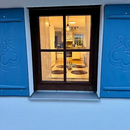Bloom - See, Berge, Bach Zentral Modern 1-6 Pers Apartment Tegernsee