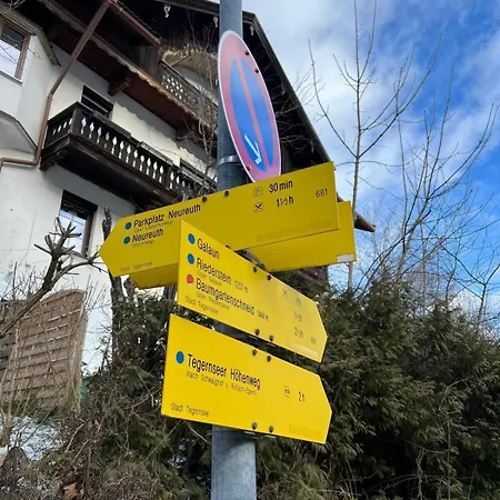 Bloom - See, Berge, Bach Zentral Modern 1-6 Pers Apartment Tegernsee