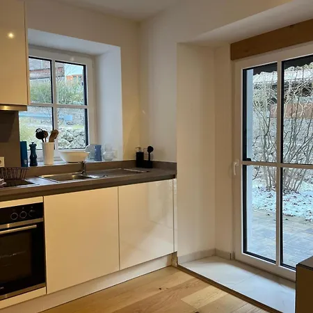 Bloom - See, Berge, Bach Zentral Modern 1-6 Pers Apartment