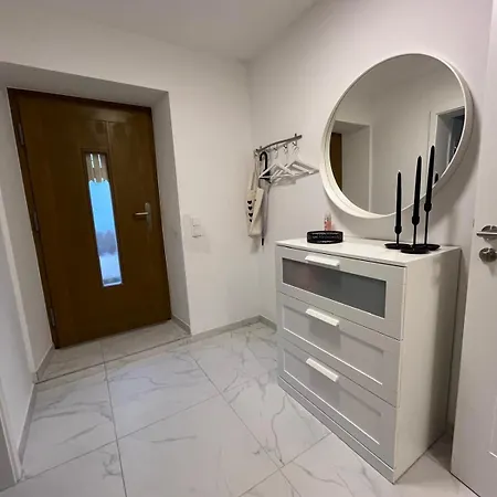 Bloom - See, Berge, Bach Zentral Modern 1-6 Pers Apartment Tegernsee